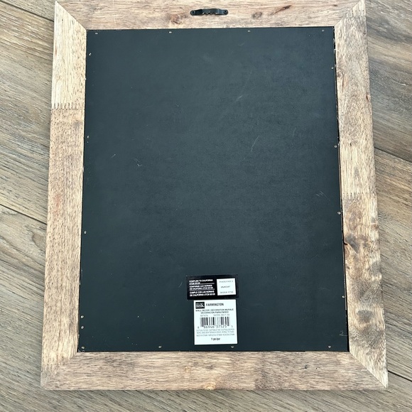 Studio Decor Rustic Wall Decor - Picture 5 of 7